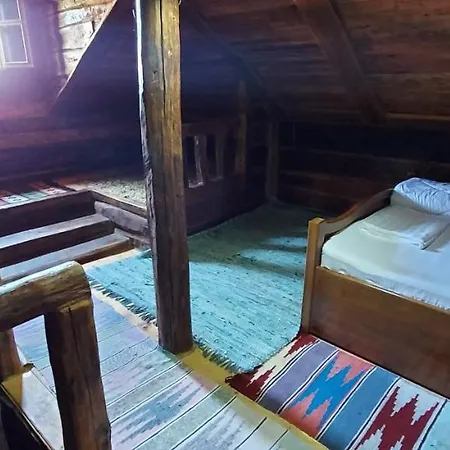 Satul Traditional Lodge