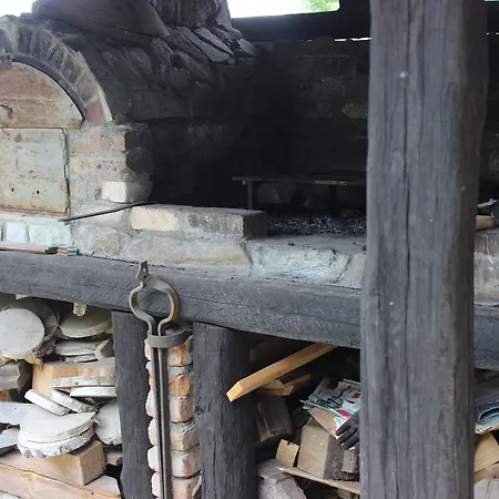 Satul Traditional Cabană Runcu (Gorj)